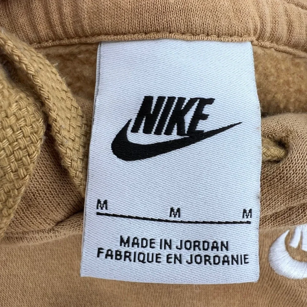 Nike Sportswear Club Fleece Pullover Hoodie Camel Tan BV2654-722‎ Mens Medium